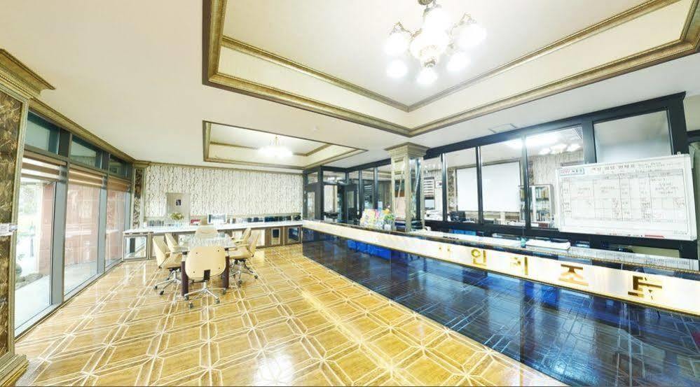 Jeju Nine Resort Exterior photo